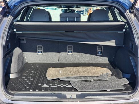 Certified 2025 Subaru Outback Premium image 6