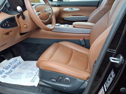 Used 2024 Genesis GV70 2.5T w/ Advanced Package image 15