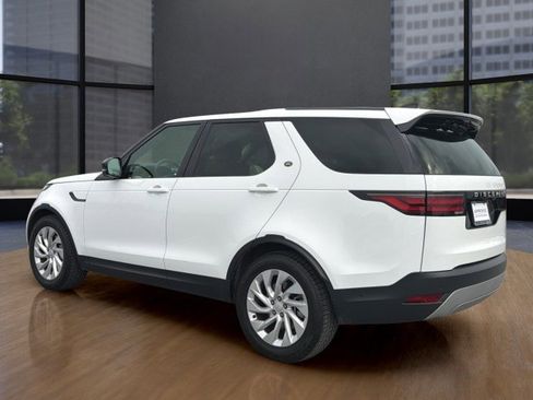 Used 2025 Land Rover Discovery S AWD/4WD image 14