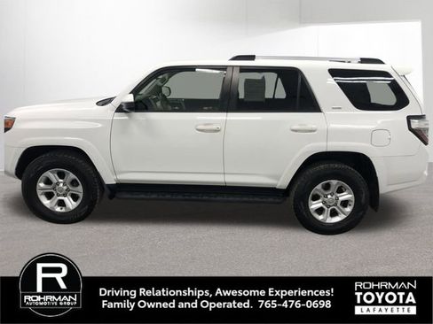 Used 2020 Toyota 4Runner SR5 image 3