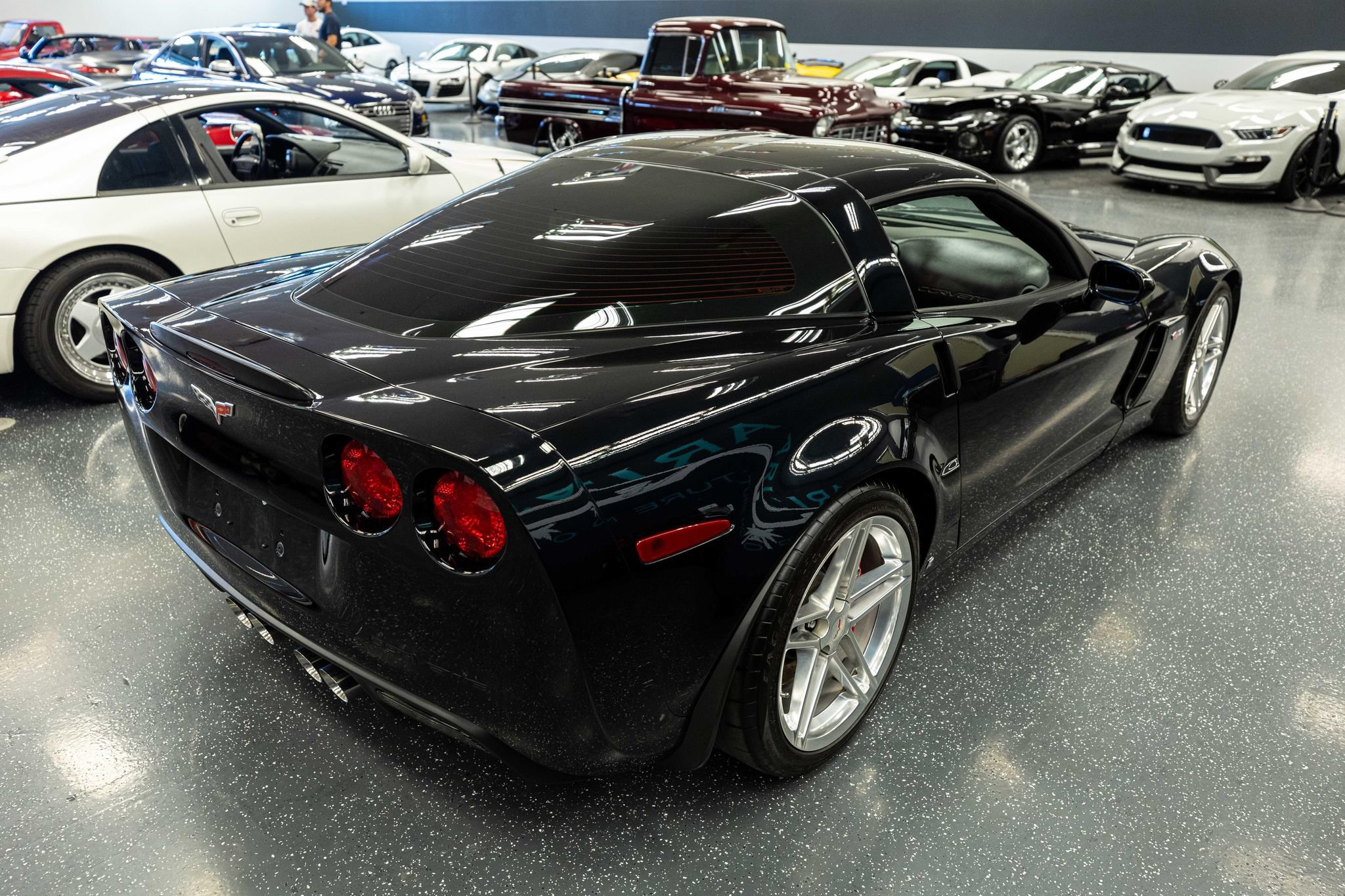 Used 2007 Chevrolet Corvette Z06 w/ Preferred Equipment Group RWD image 6