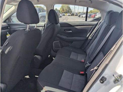 New 2025 Nissan Sentra SR w/ Trunk Package FWD image 11