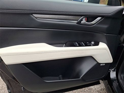 Used 2023 MAZDA CX-5 AWD 2.5 S w/ Premium Plus Pkg image 12