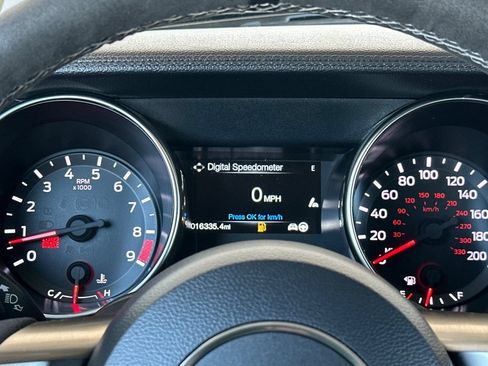 Used 2018 Ford Mustang Shelby GT350 w/ Electronics Package RWD image 31