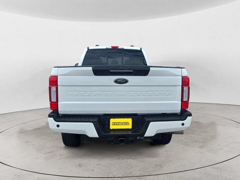 Used 2022 Ford F250 Lariat w/ Black Appearance Package AWD/4WD image 6