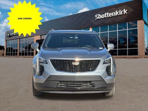 Used 2023 Cadillac XT4 Sport image 2