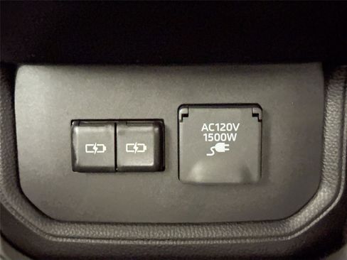 New 2026 Toyota Highlander Limited image 38