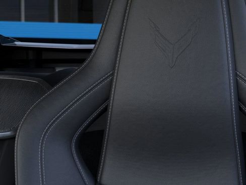 New 2025 Chevrolet Corvette E-Ray image 42