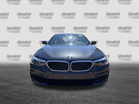Used 2019 BMW 540i w/ Luxury Seating Package RWD image 3