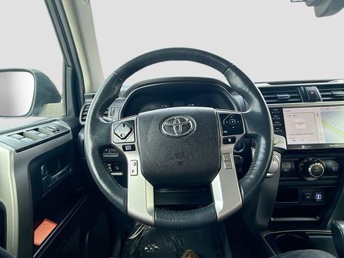 Used 2024 Toyota 4Runner SR5 Premium w/ Moonroof Package RWD image 11