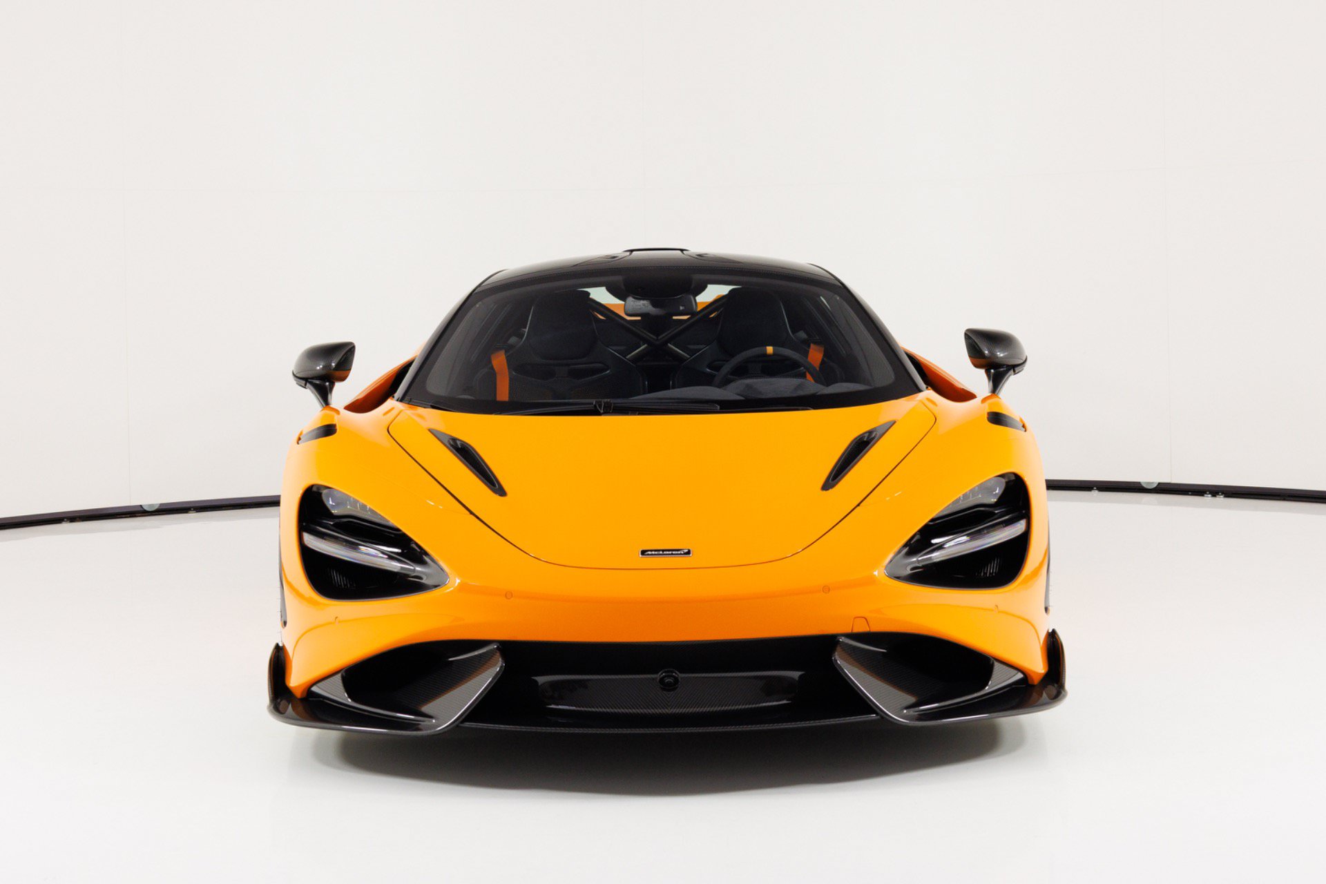 Used 2021 McLaren 765LT RWD image 10