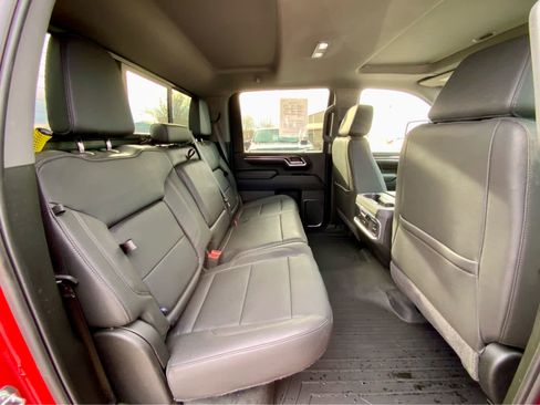 Used 2024 Chevrolet Silverado 2500 LTZ w/ LTZ Plus Package image 32