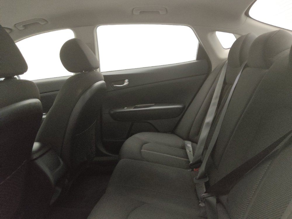 Used 2019 Kia Optima LX FWD image 18