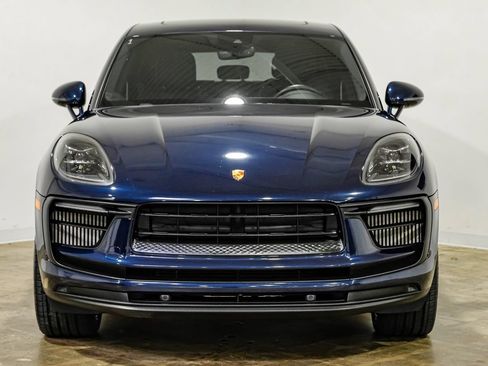 Used 2022 Porsche Macan S AWD/4WD image 8