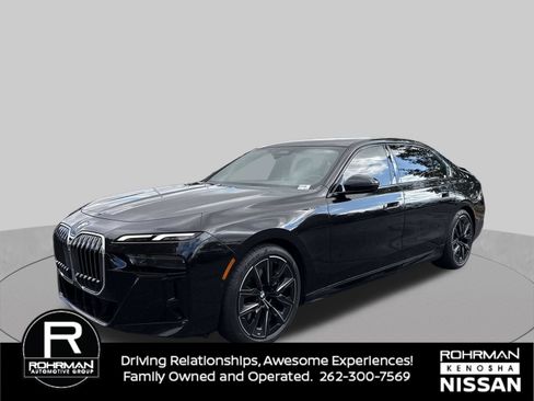 Used 2024 BMW 760i xDrive w/ Premium Package AWD/4WD image 1