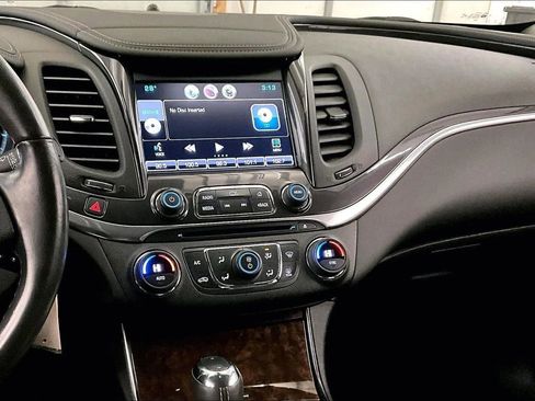 Used 2015 Chevrolet Impala LT image 7