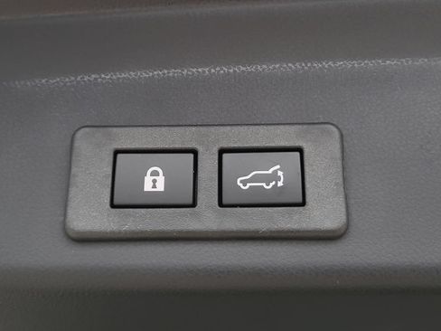 Used 2025 Subaru Ascent Bronze Edition AWD/4WD image 13