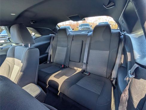 Used 2023 Dodge Challenger SXT image 13