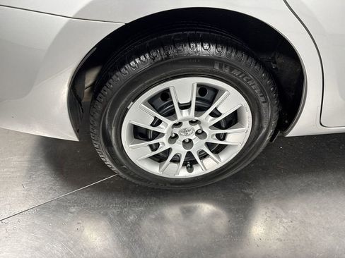 Used 2015 Toyota Corolla S image 13