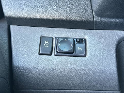 Used 2018 Nissan NV200 SV w/ Navigation Package image 39