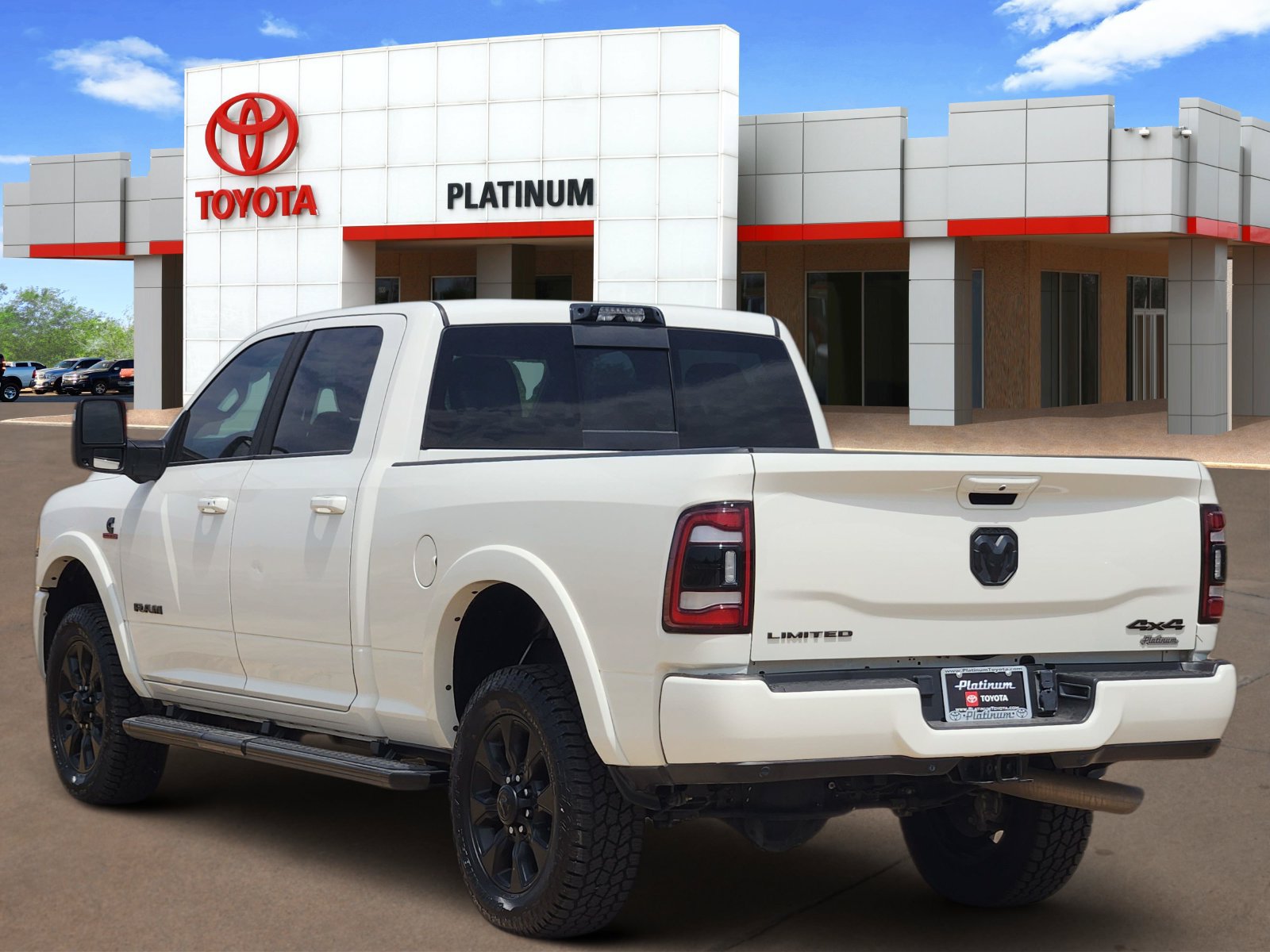 Used 2024 RAM 2500 Limited AWD/4WD image 5