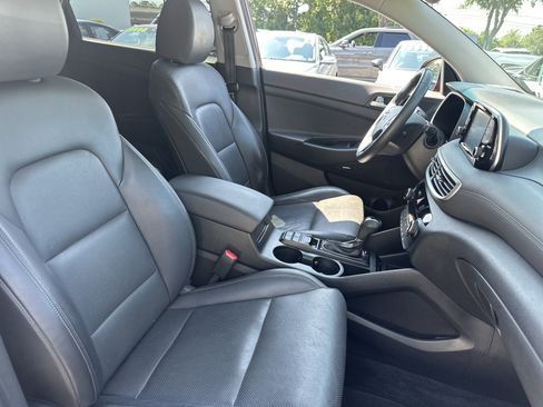 Used 2019 Hyundai Tucson Limited w/ Cargo Package FWD image 13