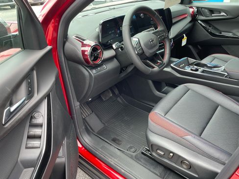 New 2026 Chevrolet Equinox RS FWD image 4
