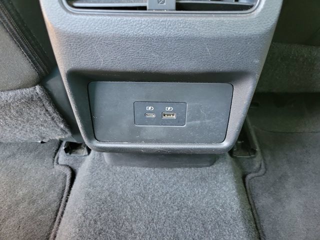 Used 2023 Nissan Rogue SV FWD image 18