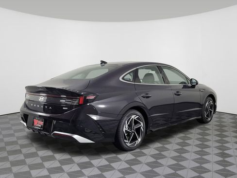 New 2026 Hyundai Sonata SEL AWD/4WD image 3