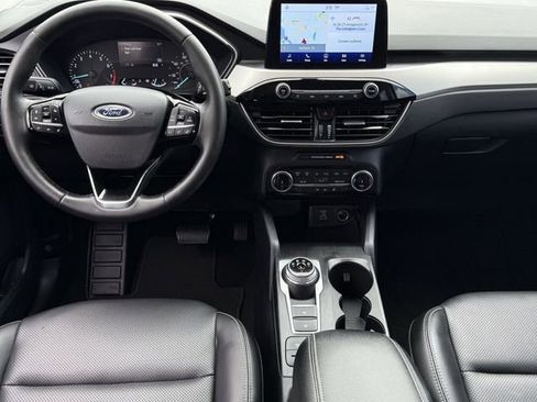 Used 2022 Ford Escape SEL FWD image 10