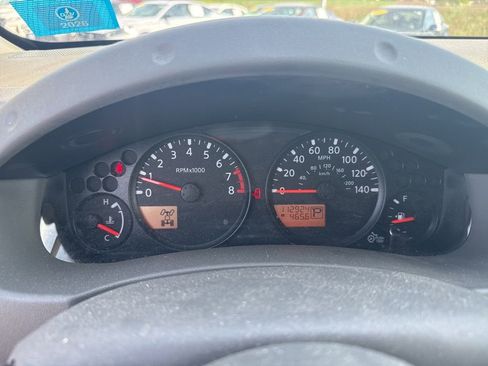 Used 2021 Nissan Frontier SV AWD/4WD image 11