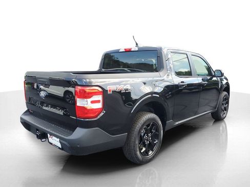 New 2025 Ford Maverick XLT w/ XLT Luxury Package AWD/4WD image 4