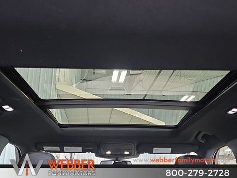 Used 2020 Ford Explorer Limited w/ Class III Trailer Tow Package AWD/4WD image 10