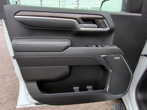 Used 2022 Chevrolet Silverado 1500 LTZ image 24