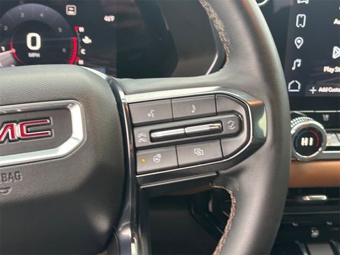Used 2023 GMC Canyon AT4 w/ AT4 Premium Package image 16