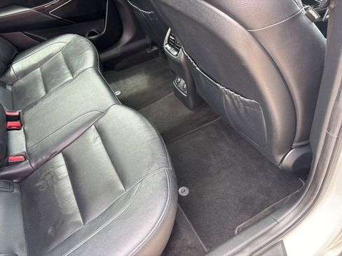 Used 2020 Kia Cadenza Technology image 24