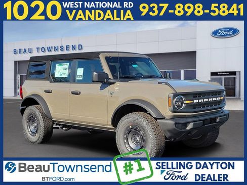 New 2025 Ford Bronco 4-Door w/ Sasquatch Package image 1