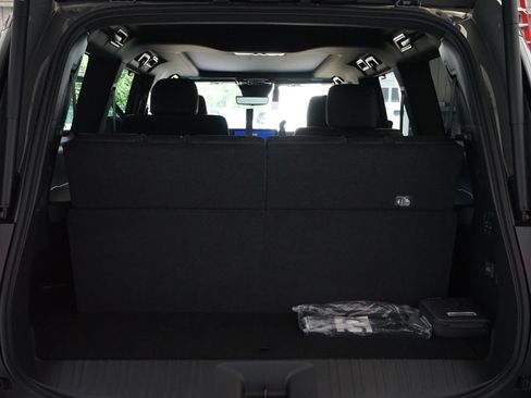 Used 2026 Lexus GX 550 w/ Cold Area Package AWD/4WD image 33