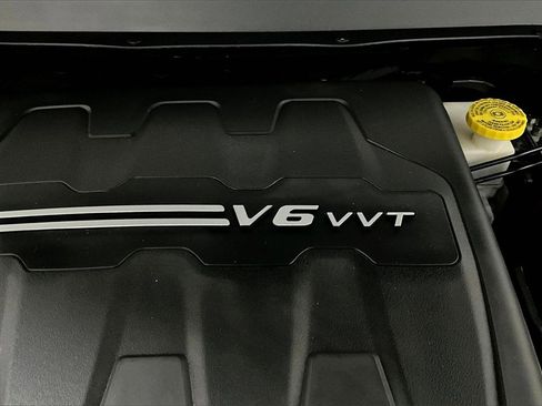 Used 2022 Jeep Cherokee Limited image 31