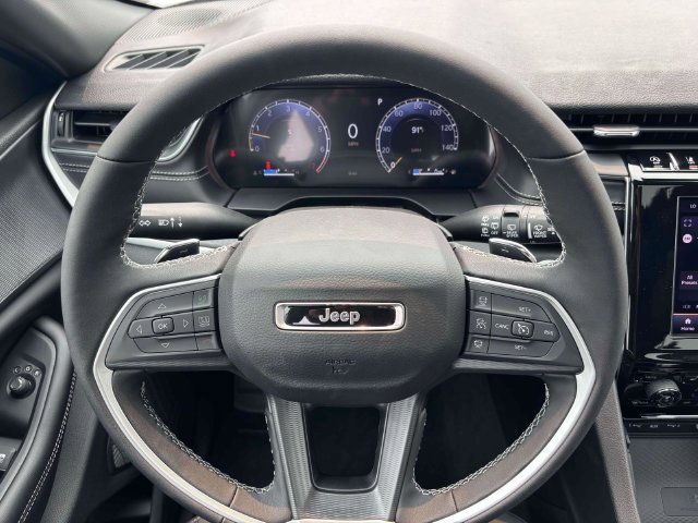 New 2026 Jeep Grand Cherokee L 4WD image 13