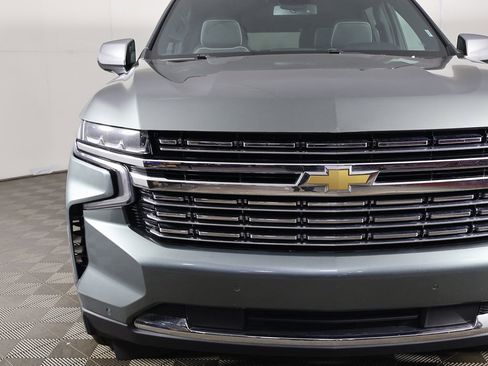 Used 2023 Chevrolet Suburban Premier image 15