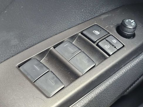 Used 2024 Toyota Camry LE FWD image 22