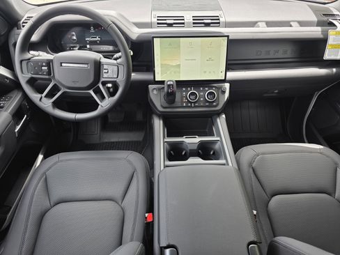 Used 2026 Land Rover Defender 110 S AWD/4WD image 4
