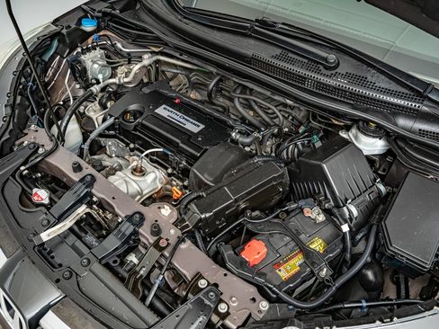 Used 2015 Honda CR-V EX-L image 41