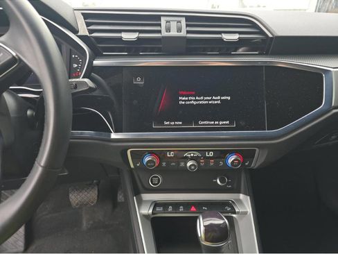 Used 2023 Audi Q3 2.0T Premium AWD/4WD image 20