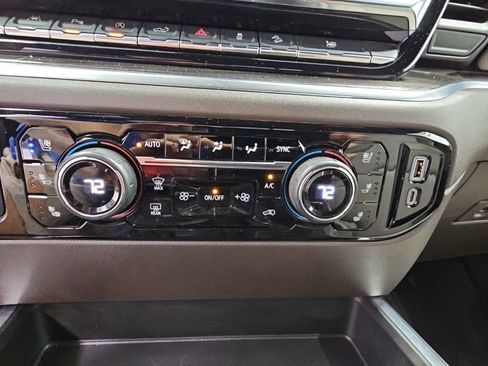 Certified 2024 Chevrolet Silverado 1500 LTZ AWD/4WD image 21