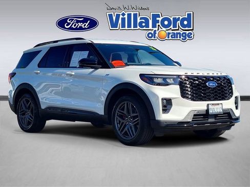 Used 2025 Ford Explorer ST-Line w/ Premium Package image 1