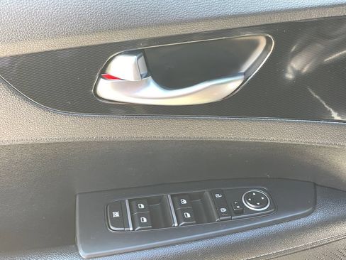 Used 2021 Kia Forte GT-Line FWD image 23