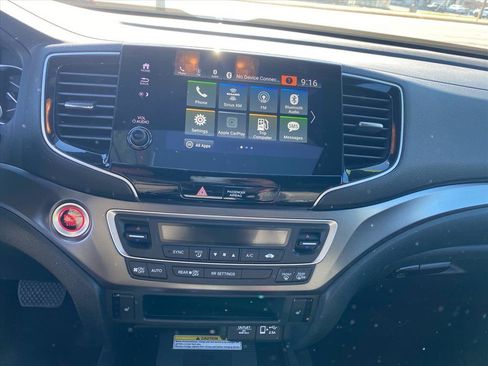 Used 2023 Honda Passport EX-L image 11