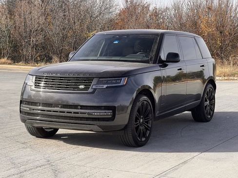 Used 2025 Land Rover Range Rover Long Wheelbase SE image 8